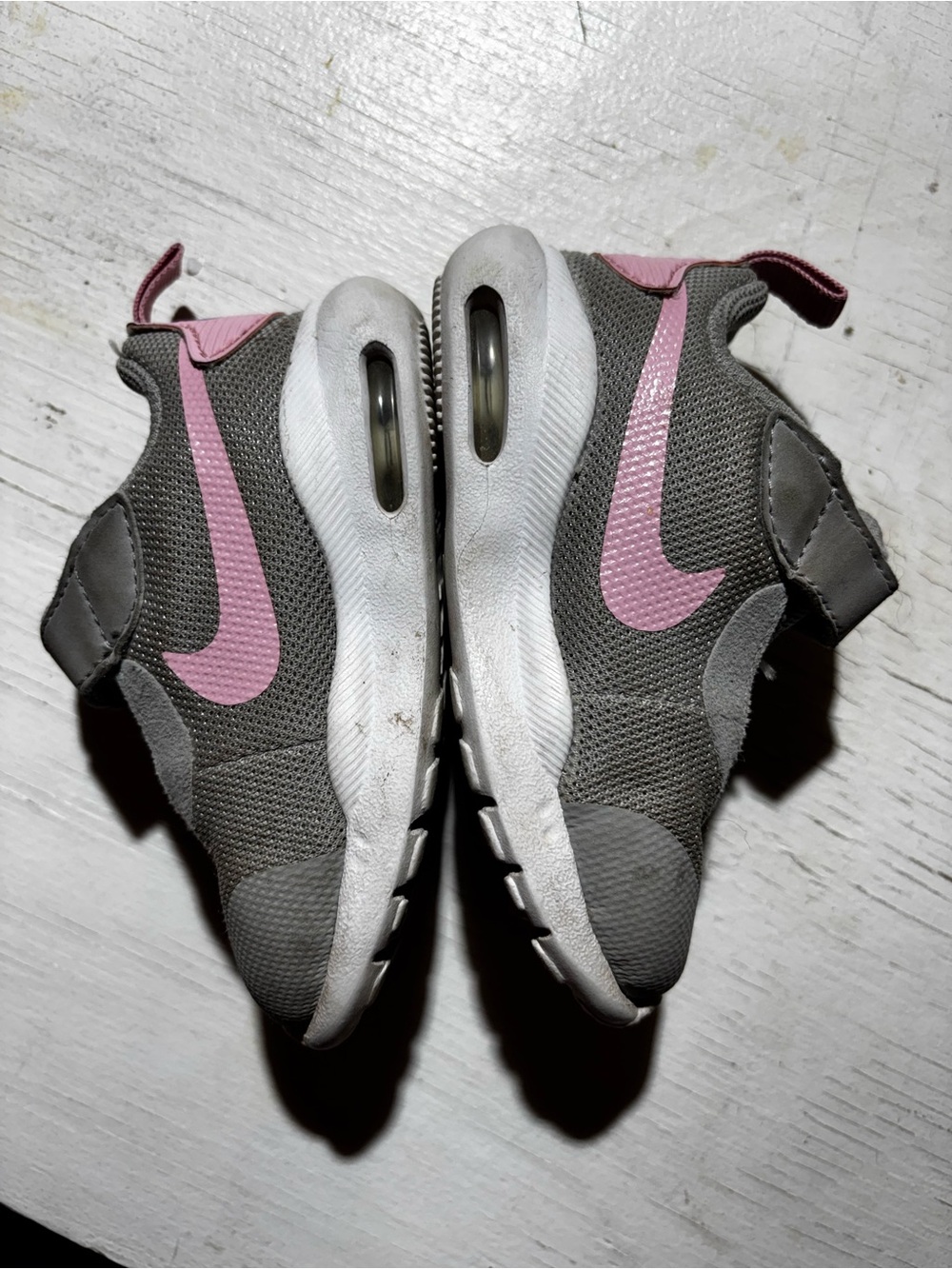 Nike Kids Gray Sneakers with Pink Swoosh